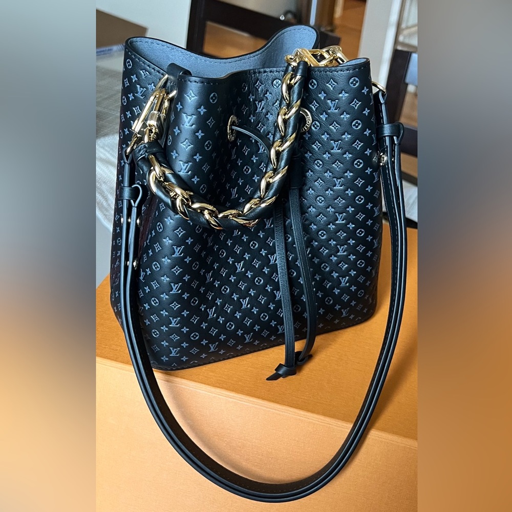 LV Neonoe bb - nanogram